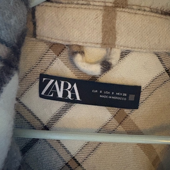 Zara Shacket - Picture 3 of 3